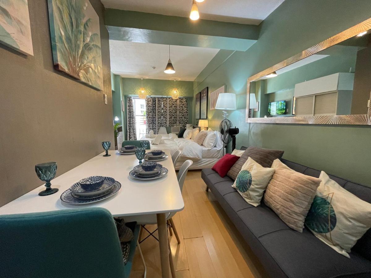 Poolside Family Room Greenbelt Makati Makati City Esterno foto